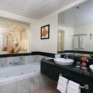 Superior Junior Suite
